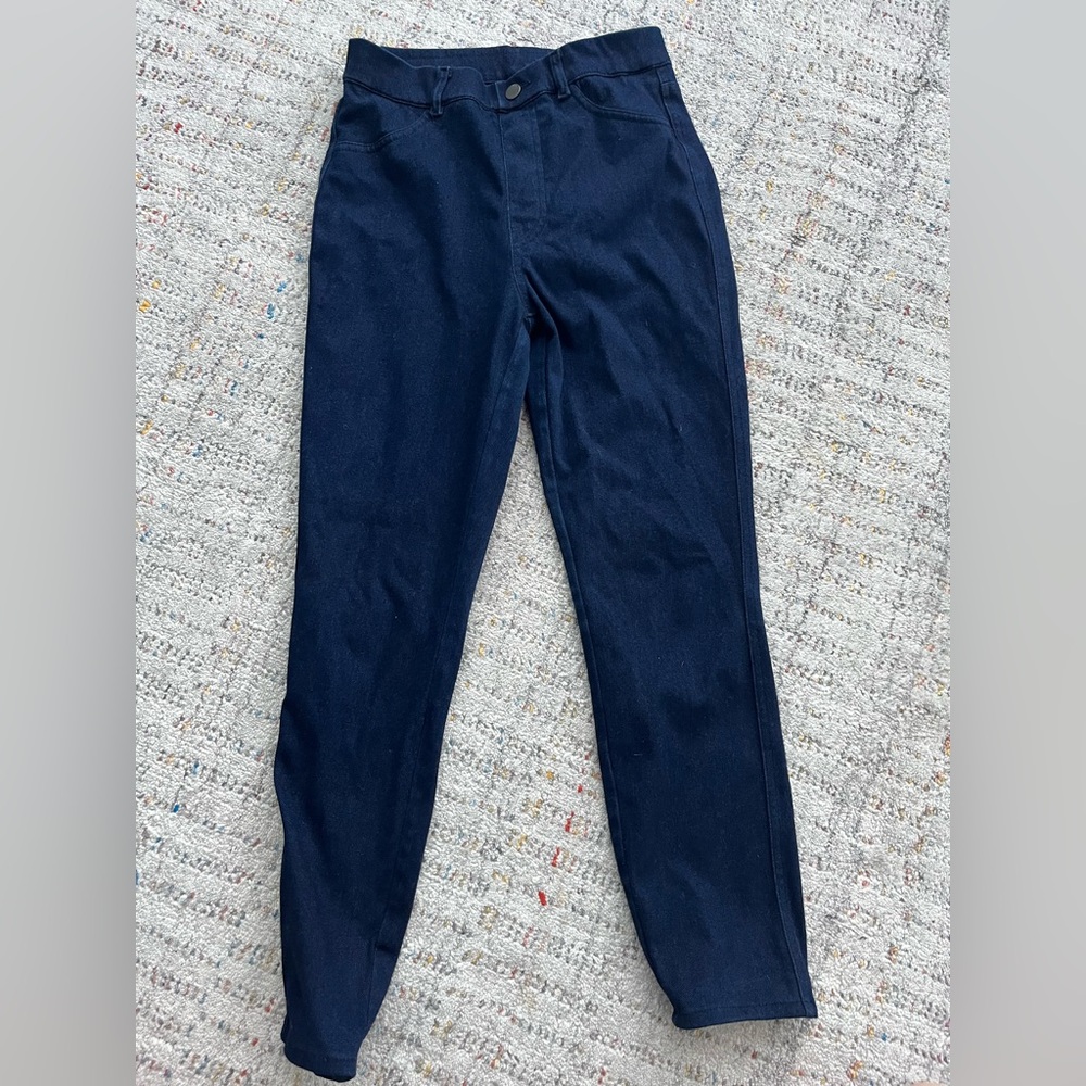Uniqlo Dark Blue Jegging